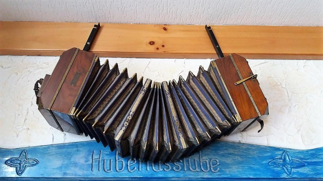 Land-Gut-Hotel Zum Alten Forsthaus - Aufladestation Fuer Elektroautos Hurtgenwald Экстерьер фото